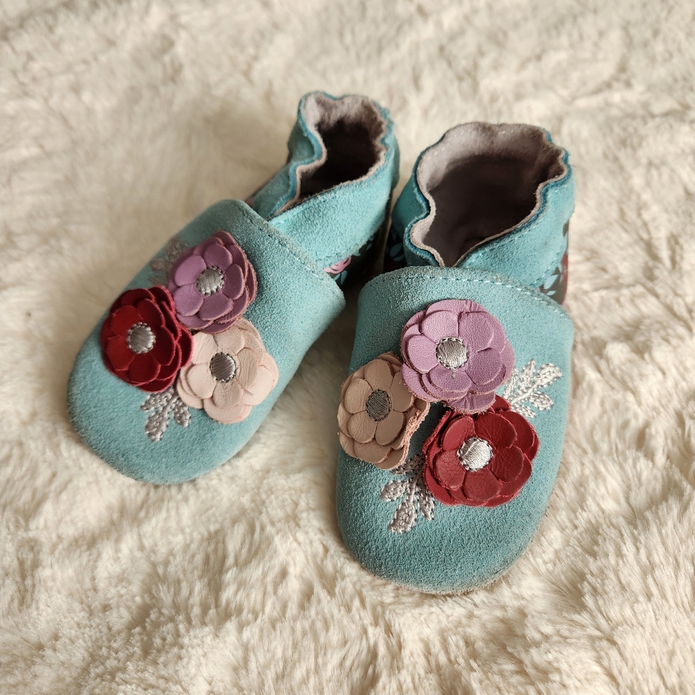 Robeez Teal Floral Slip-on Leather Shoes - Size 6-12 Months
